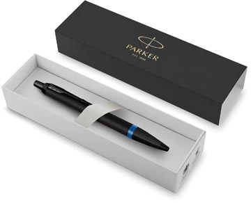 Een Parker IM Vibrant Rings balpen, zwart met blauwe accenten koop je bij Muys Kantoor & Kado