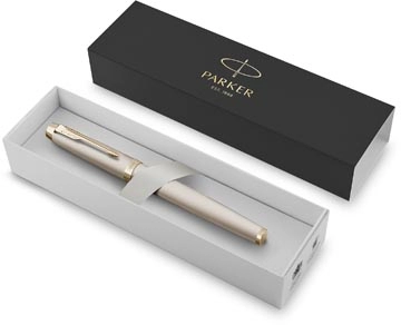 Een Parker IM Monochrome vulpen Champagne, fijn, giftbox koop je bij Muys Kantoor & Kado