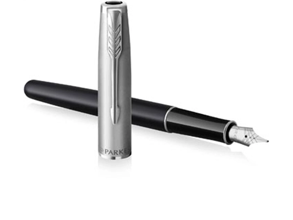 Een Parker vulpen Sonnet Essential, medium, in giftbox, Black CT (zwart) koop je bij Muys Kantoor & Kado