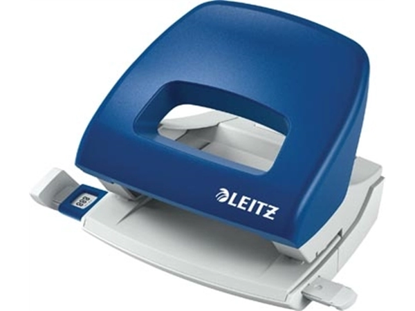 Een Leitz perforator 5038 blauw koop je bij Muys Kantoor & Kado