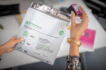 Een HP inktcartridge 903XL, 825 pagina's, OEM T6M03AE, cyaan koop je bij Muys Kantoor & Kado