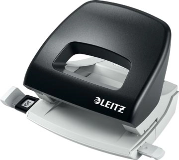 Een Leitz perforator 5038 zwart koop je bij Muys Kantoor & Kado