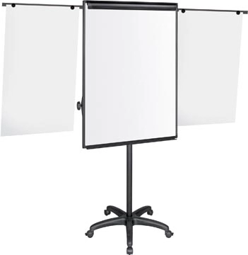 Een Pergamy Excellence mobiele magnetische flipchart met papierklem en 2 uitschuifbare armen ft 107 x 75 cm koop je bij Muys Kantoor & Kado