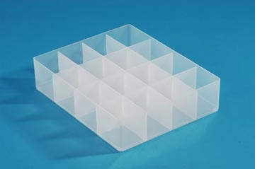 Een Really Useful Box, divider met 16 vakjes, transparant koop je bij Muys Kantoor & Kado