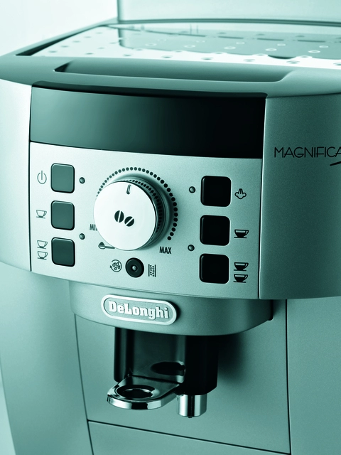 Een Koffiezetapparaat De'Longhi ECAM 22.110.SB volautomaat espresso koop je bij VHK Kantoorartikelen