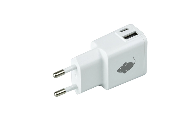 Een Oplader Green Mouse USB-C 1x en USB-A 1x 2.4A wit koop je bij VHK Kantoorartikelen