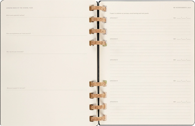 Een Life planner 2024 Moleskine 7dag/2pagina's extra large190x250mm hard cover ringen black koop je bij VHK Kantoorartikelen