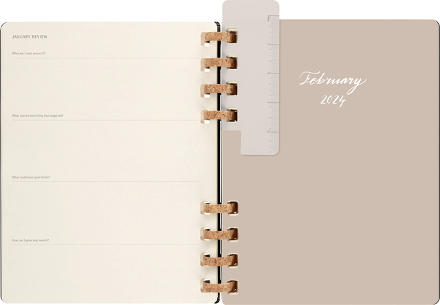 Een Life planner 2024 Moleskine 7dag/2pagina's extra large190x250mm hard cover ringen black koop je bij VHK Kantoorartikelen