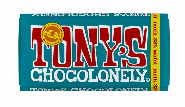 Een Chocolade Tony's Chocolonely melk pennywafel reep 180gr koop je bij VHK Kantoorartikelen