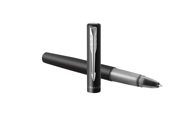 Een Rollerpen Parker Vector XL black medium koop je bij VHK Kantoorartikelen