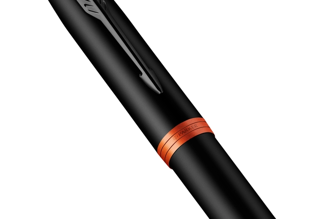 Een Rollerpen Parker IM black orange vibrant ring fijn koop je bij VHK Kantoorartikelen