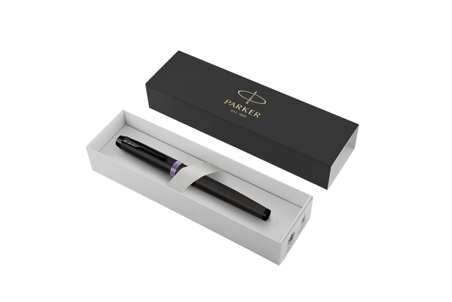 Een Vulpen Parker IM black purple vibrant ring medium koop je bij VHK Kantoorartikelen