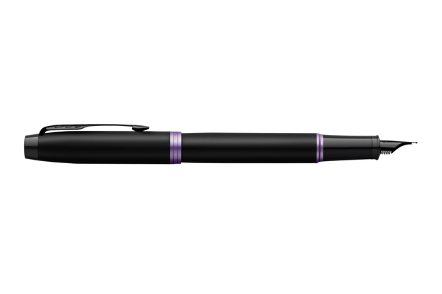 Een Vulpen Parker IM black purple vibrant ring fijn koop je bij VHK Kantoorartikelen