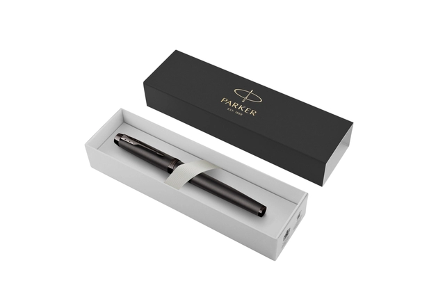 Een Rollerpen Parker IM Monochrome bronze fijn koop je bij VHK Kantoorartikelen