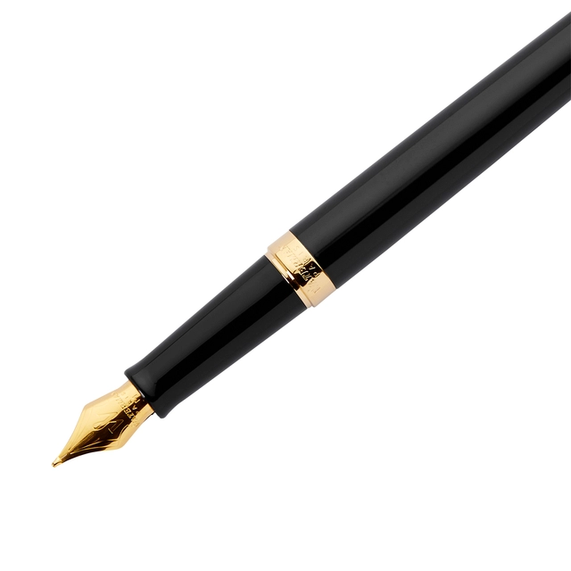 Een Vulpen Waterman Hémisphère black lacquer GT medium koop je bij VHK Kantoorartikelen