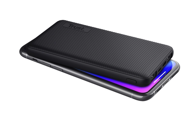 Een Powerbank Trust Primo 10.000 mAh eco zwart koop je bij VHK Kantoorartikelen