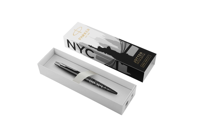 Een Balpen Parker Jotter special edition New York black CT medium koop je bij VHK Kantoorartikelen