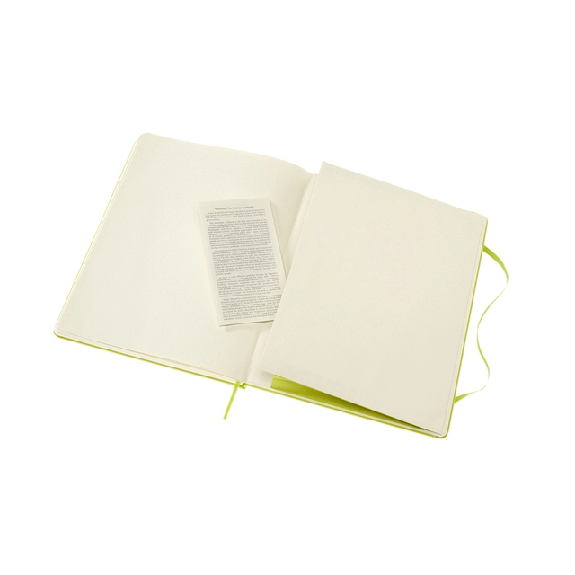 Een Notitieboek Moleskine XL 190x250mm blanco hard cover lemon green koop je bij VHK Kantoorartikelen