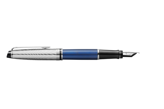 Een Vulpen Waterman Expert metallic Blue CT fijn koop je bij Hoekmankantoorartikelen.nl