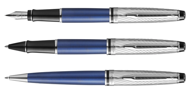 Een Rollerpen Waterman Expert metallic Blue CT fijn koop je bij Hoekmankantoorartikelen.nl