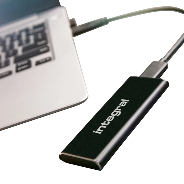 Een SSD Integral USB-C extern portable 3.2 500GB koop je bij VHK Kantoorartikelen