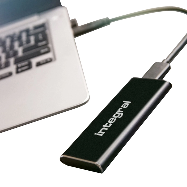 Een SSD Integral USB-C extern portable 3.2 2TB koop je bij VHK Kantoorartikelen