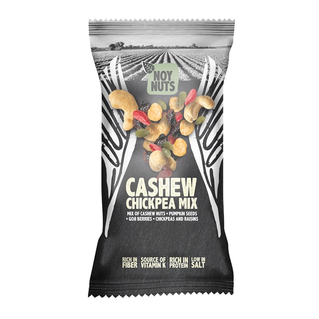 Een Cashewnoten NoyNuts mix zak 45 gram koop je bij VHK Kantoorartikelen