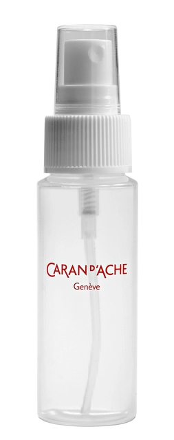 Een Spuitfles Caran d'ache kunststof 50ml transparant koop je bij Hoekmankantoorartikelen.nl