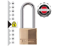 Een Hangslot MasterLock beugel 51mm messing 40mm koop je bij Hoekmankantoorartikelen.nl