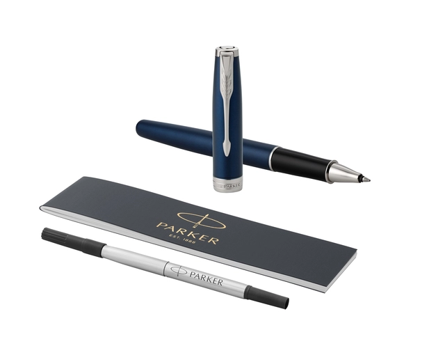 Een Rollerpen Parker Sonnet blue lacquer PT fijn koop je bij VHK Kantoorartikelen