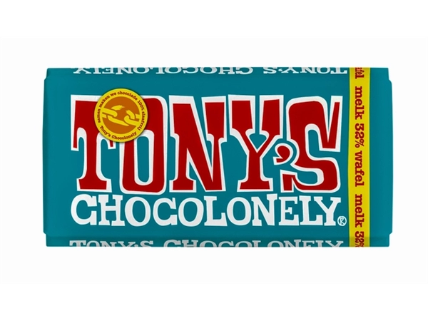 Een Chocolade Tony's Chocolonely melk pennywafel reep 180gr koop je bij VHK Kantoorartikelen