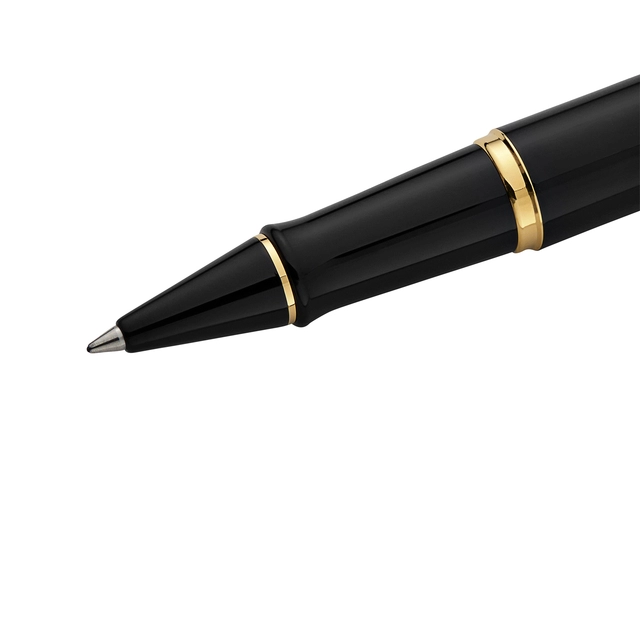 Een Rollerpen Waterman Expert black lacquer GT fijn koop je bij Hoekmankantoorartikelen.nl