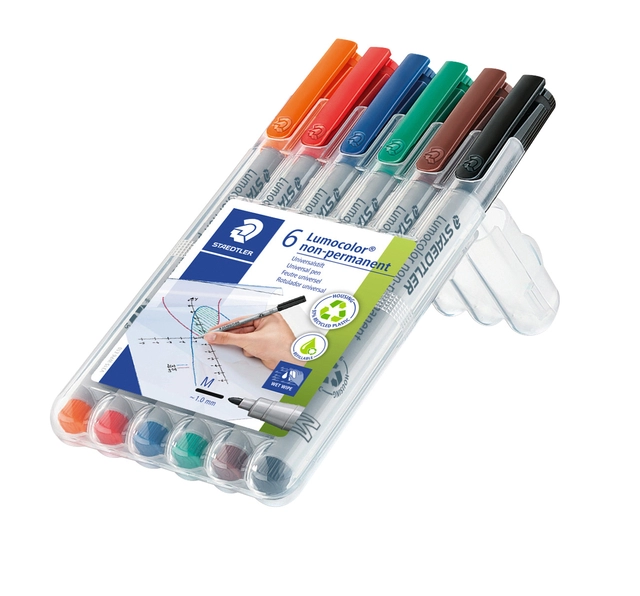 Een Viltstift Staedtler Lumocolor 315 non permanent M set à 6 stuks assorti koop je bij Hoekmankantoorartikelen.nl