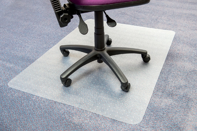 Een Stoelmat Floortex PVC 120x150cm voor zachte vloeren koop je bij VHK Kantoorartikelen