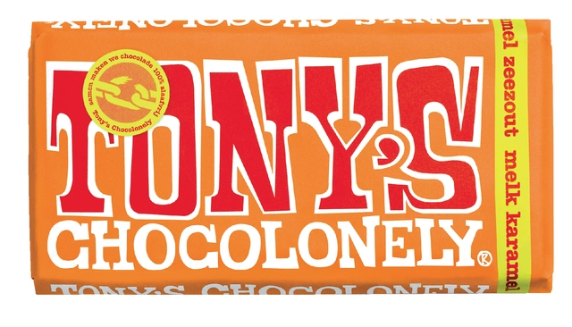 Een Chocolade Tony's Chocolonely melk karamel zeezout reep 180gr koop je bij VHK Kantoorartikelen