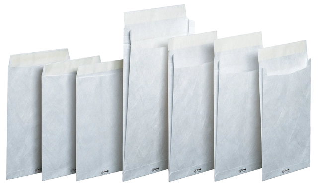 Een Envelop Tyvek akte C4 229x324mm 54gr wit doos à 100 stuks koop je bij The Cartridge Shop bvba