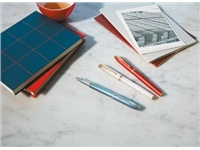 Een Parker IM Premium balpen, medium, in giftbox, Blue (blauw/zilver) koop je bij best4office