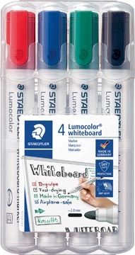 Een Staedtler Lumocolor whiteboardmarker etui van 4 stuks in geassorteerde kleuren koop je bij Muys Kantoor & Kado