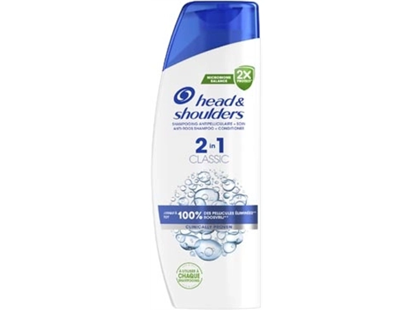 Een Head & Shoulders 2 in 1 Classic shampoo, fles van 300 ml koop je bij best4office