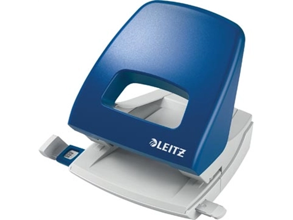 Een Leitz perforator 5005 blauw koop je bij Muys Kantoor & Kado