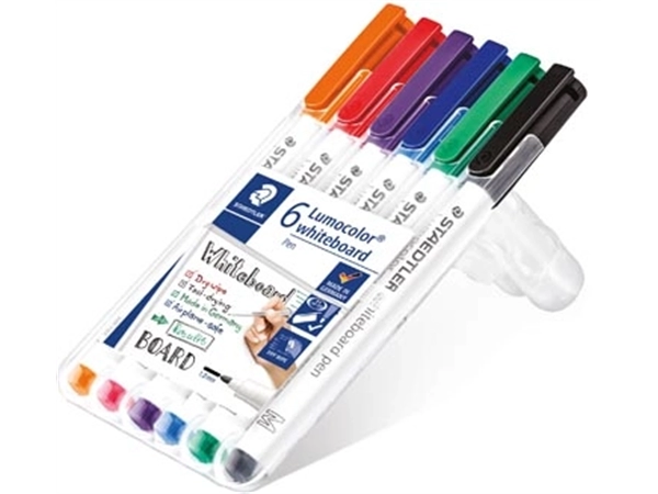 Een Staedtler whiteboard pen Lumocolor Pen, opstelbare box met 6 stuks in geassorteerde kleuren koop je bij Muys Kantoor & Kado