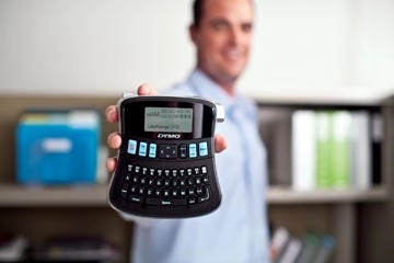 Een Dymo beletteringsysteem LabelManager 210D+, qwerty koop je bij Muys Kantoor & Kado