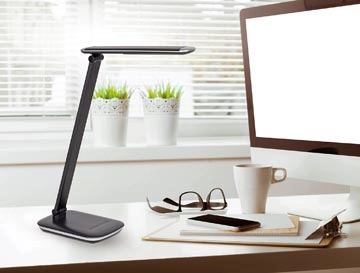 Een MAULjazzy bureaulamp, LED, zwart koop je bij best4office